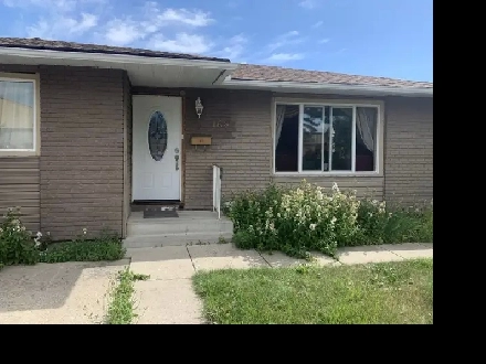 Rundle 2 BR basement suite - available now Image# 1