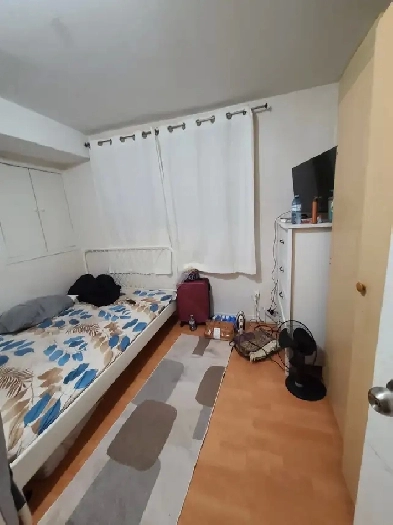 Rent room. Please if you want go Image# 1