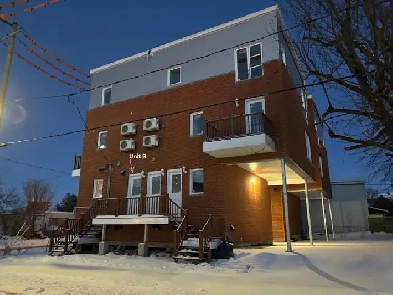 NEW CONSTRUCTION, Hull, 3½&4½ Duplex Style 2 Floors $1500-$2100 Image# 1