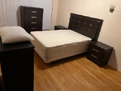 Grande chambre meublée à louer Image# 1