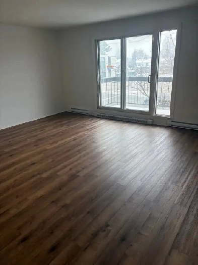 FABREVILLE GRAND 4 1/2 À LOUER Image# 1