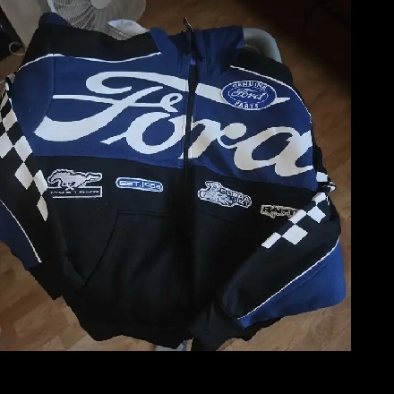 Large Room for Rent  Shared Accommodations