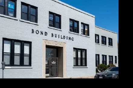 Small Private Offices For Lease near Geneva & Hwy 406 Image# 1