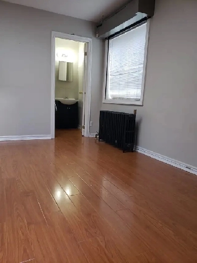 Hamilton E. Bachelor $1,088 incl. Available When Needed Image# 1