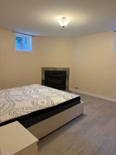 FURNISHED ROOM RENT /RICHMOND HILL Image# 1