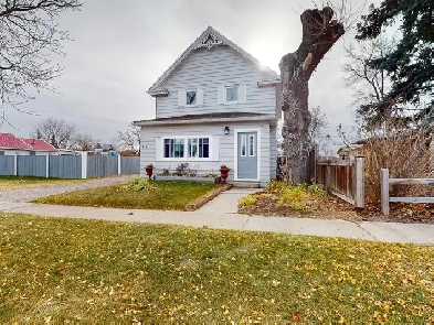 Updated 4 Bedroom Character Home on HUGE Double Lot   2 Garages