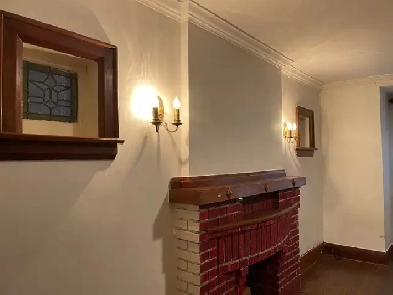 1 Bdrm Plus Den wDeck   Available Immediately