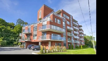 West Island 4 1/2 Image# 1