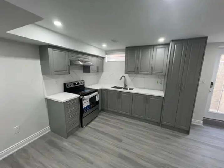 2 Bedroom basement from 1st Feb Mayfield and Kennedy