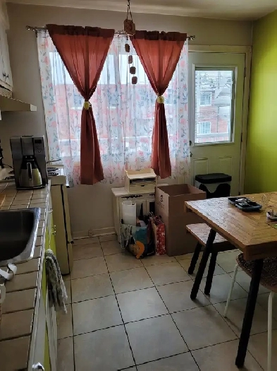 3 et demi a louer avenue pierre de coubertin, montreal Image# 1