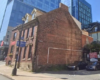 Bachelor Apartment Halifax Image# 1