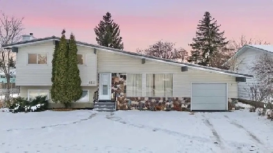 Home for sale in Red Deer, 4 beds, 3 baths, single garage
