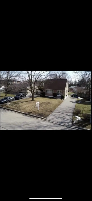 3 bedroom upper level house for rent