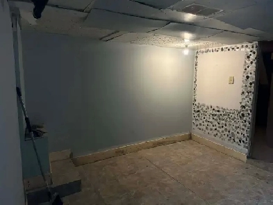 BASEMENT FOR RENT Image# 1