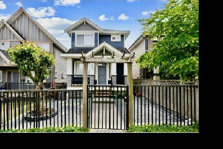 2 Bed 1 Bath Spacious Newton/Fleetwood Basement Suite for Rent! Image# 10