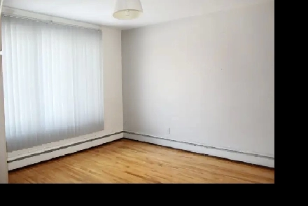 A côté Cégep Garneau,  Ste-Foy et Université pour étudiant(e) Image# 1