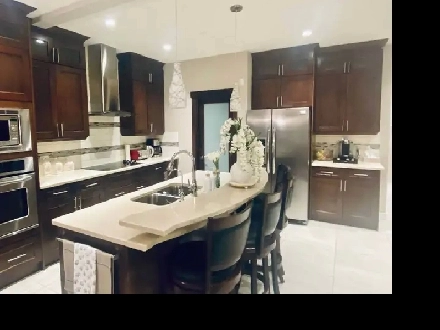 3 Bed plus den and 2.5 Bath, 2-level Sage Hill! home for Rent Image# 1