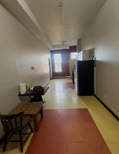 1 bedroom located in Hamilton downtown core. ALL INCLUSIVE Image# 1