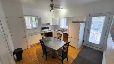 A quelques minutes à pied du Cégep Garneau 1er juillet Image# 1