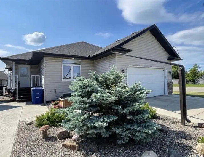 7 Fairway Court Meadow Lake