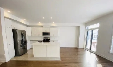 Riverside South New Townhouse for Rent Image# 1