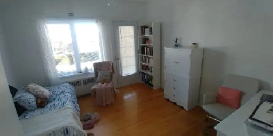 1er juillet voisin Cégep Garneau près Université pour étudiant(e Image# 1