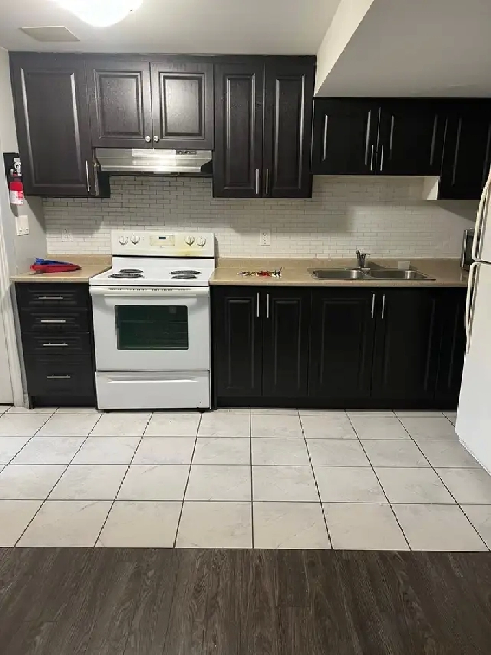 3 bedroom legal basement for rent in brampton
