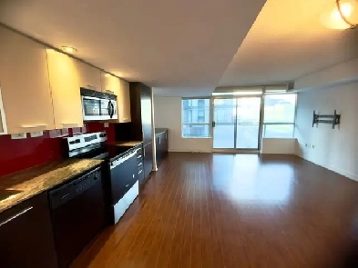 2 bedroom condo at CityPlace Image# 1