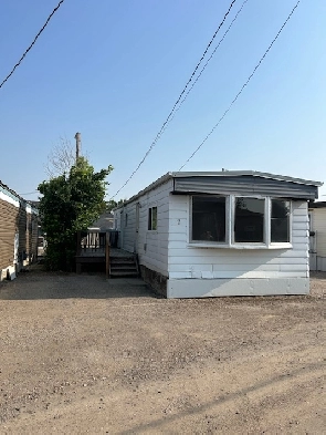 2 bedroom Mobile home for rent in Taber Image# 1