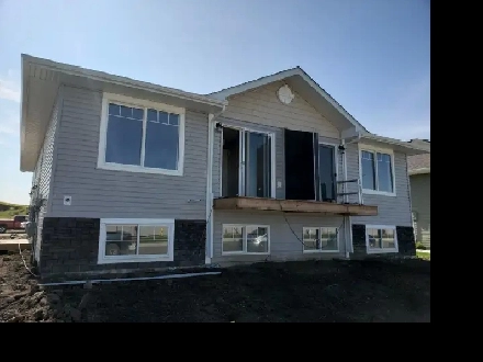 Recently built 2 bedroom 4 plex, camrose for rent Image# 1