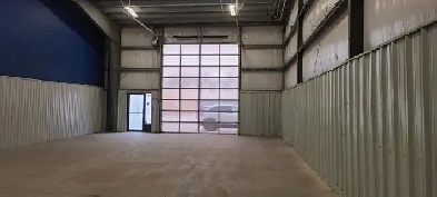 2000 sq. ft. Commercial Unit for Lease