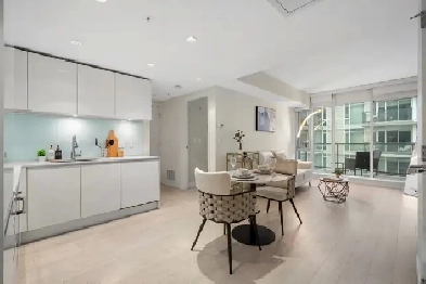 Fully Furnished Luxury 1 Bedroom Downtown Calgary Image# 1