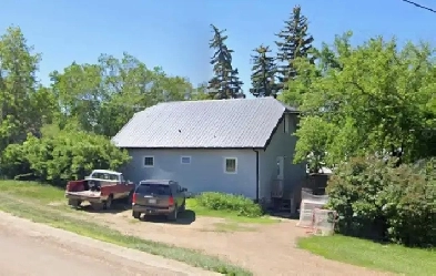 Charming 4 Bedroom Home with Views