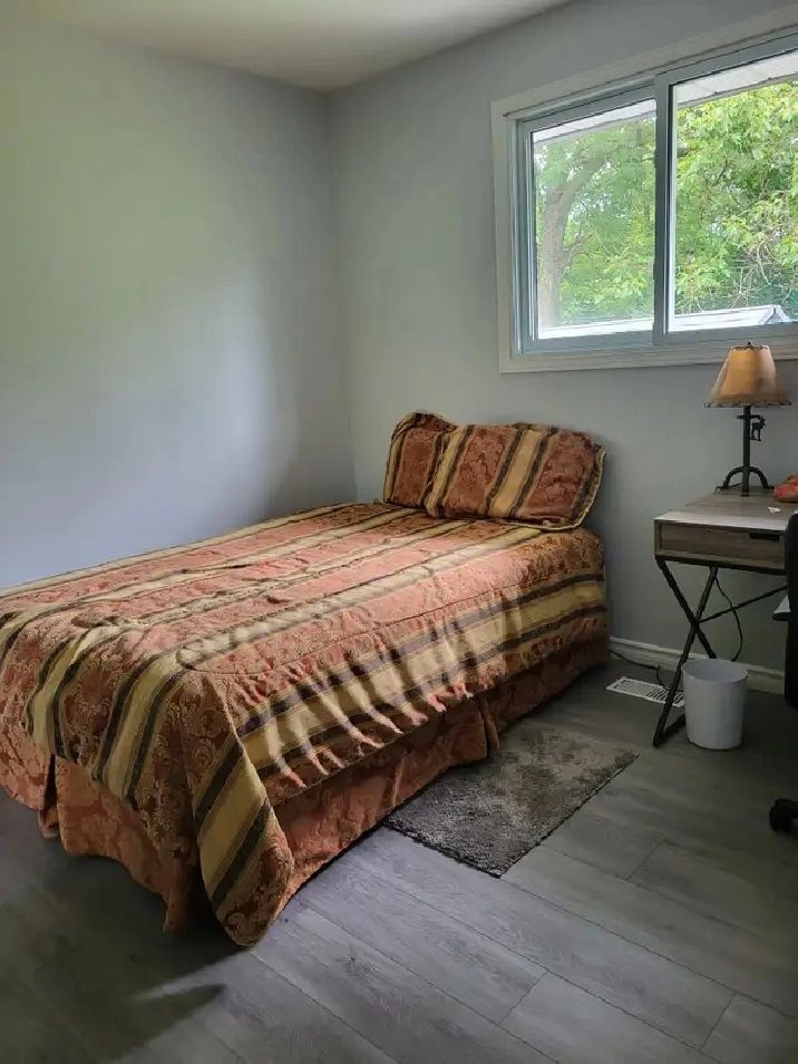 Westend room for rent to non-smoking professional.