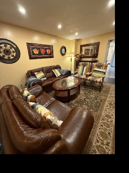 ROOM FOR RENT Image# 1