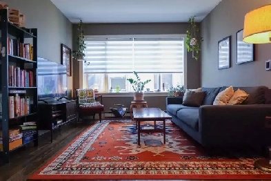 Top Floor 1 Bedroom Apartment- Corydon Village- Hugo Apartments Image# 9