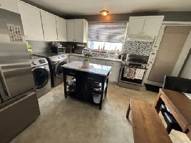 4 1/2 à Ste-Foy EMPLACEMENT DE CHOIX Pour 1er mai 2026