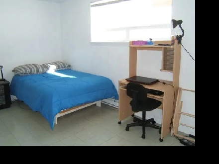 Chambre à louer 535$ près Univ Laval et Centres achats avec stat Image# 1