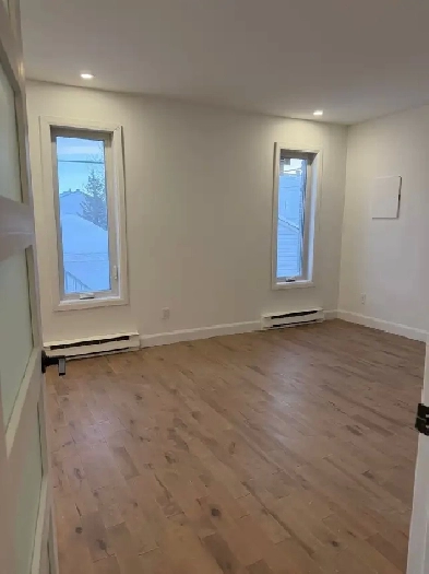 4 1/2 unite Ste-Therese