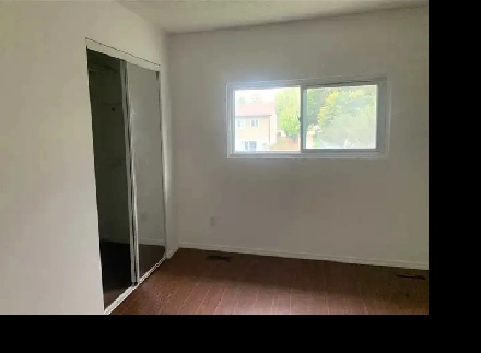 3 Bedroom House   Bassment for rent Image# 3