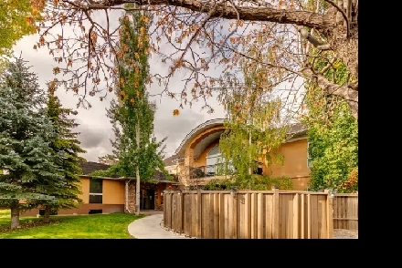 VARSITY ESTATES BUSINESS CENTRE Located in the NW