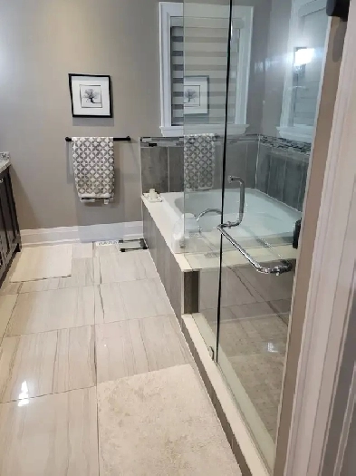 Executive Home Close To Lake & Downtown Burlington, February 15 Image# 1