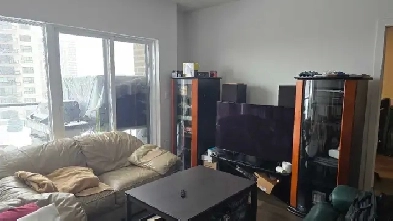 2 bed 2 bath Condo near Marché 440