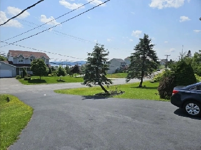 Large Private Room, Private Bath & River View – North Saint John