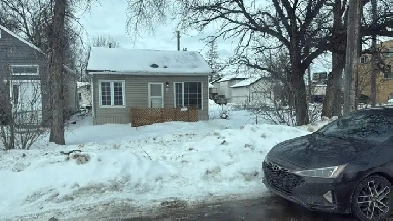 2 Bedroom 1 Bathroom House for Rent in St. Vital Image# 9