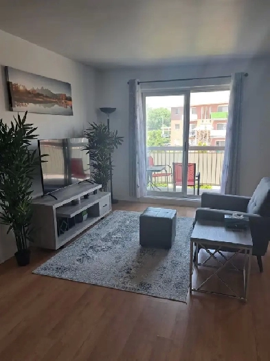 4 1/2 pièces , libre, ou 1 er février, mars ou avril max. 2026