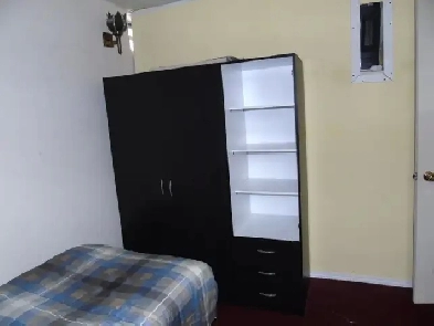 Room near Rundle C Train NE and Mall Image# 1