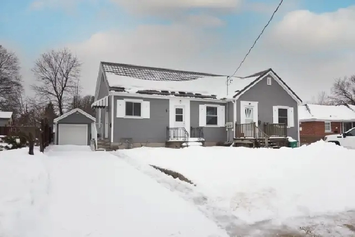 Two Bedroom Semi-Movein Ready On Quiet Street!