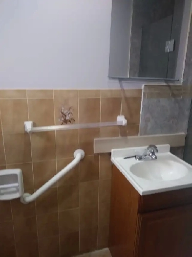 Furnished Room, All utilities included, 1Gbps unlimited WIFI inc Image# 1