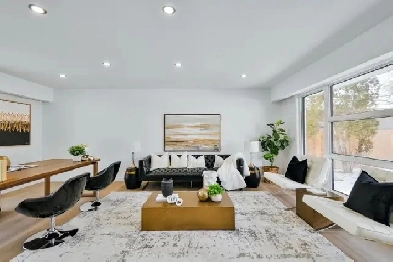 Luxury Winnipeg Home Staging Image# 2